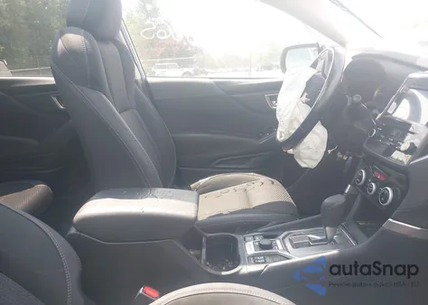 2019 Subaru Forester Premium z USA, uszkodzony, nr VIN JF2SKAGCXKH485309